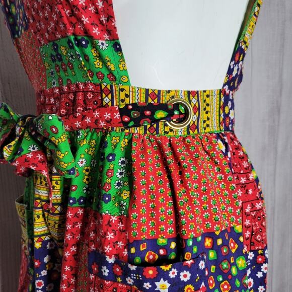 Vintage 70s Patchwork Wrap Pinafore Peekaboo Open Back Dress, size S/M - Picture 8 of 11